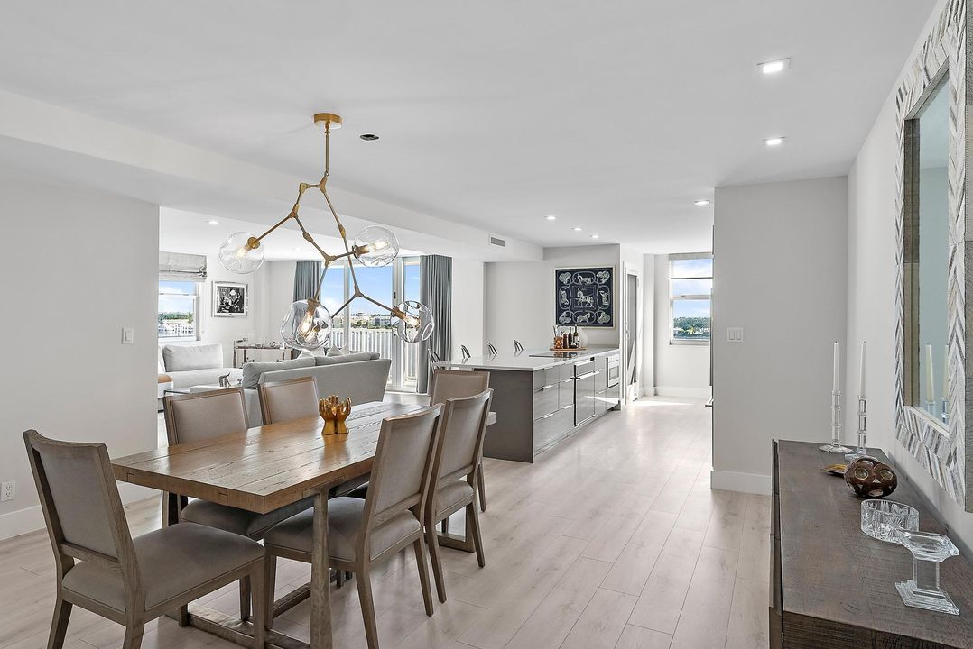 For Sale: $1,750,000 (3 beds, 2 baths, 1728 Square Feet)