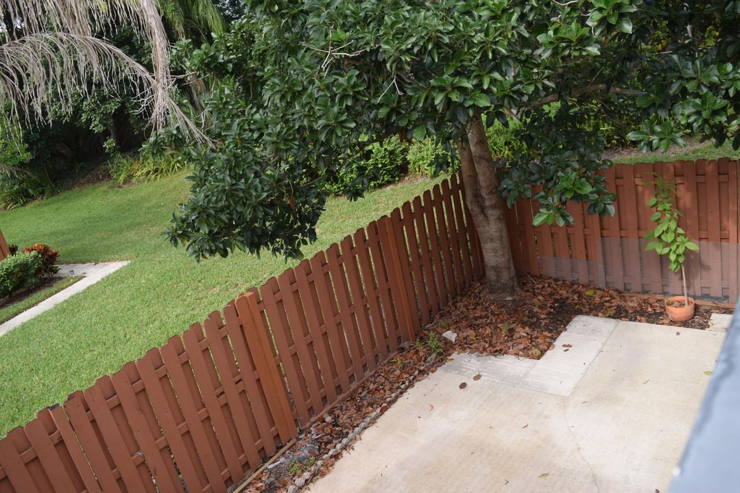 В аренду: $1,950 (2 спален, 2 ванн, 1512 Квадратных фут)