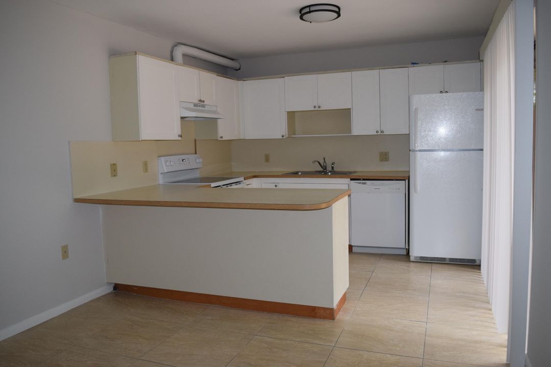 В аренду: $1,950 (2 спален, 2 ванн, 1512 Квадратных фут)