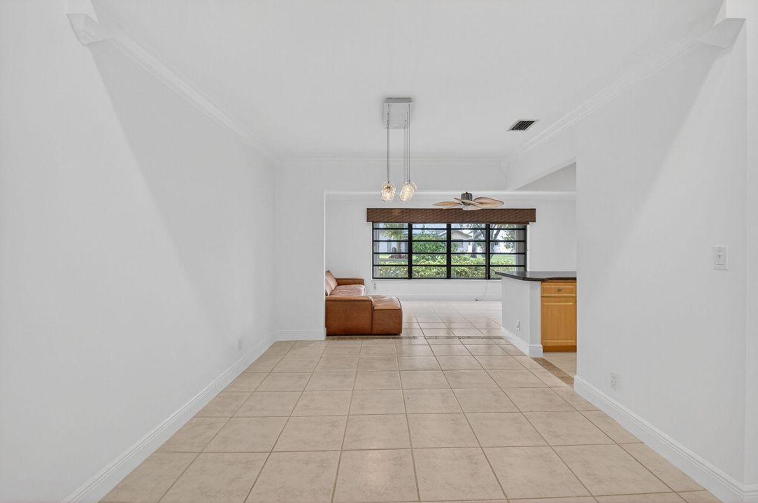 For Sale: $479,900 (2 beds, 2 baths, 1470 Square Feet)