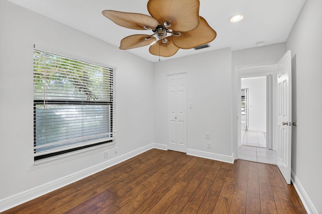 For Sale: $479,900 (2 beds, 2 baths, 1470 Square Feet)