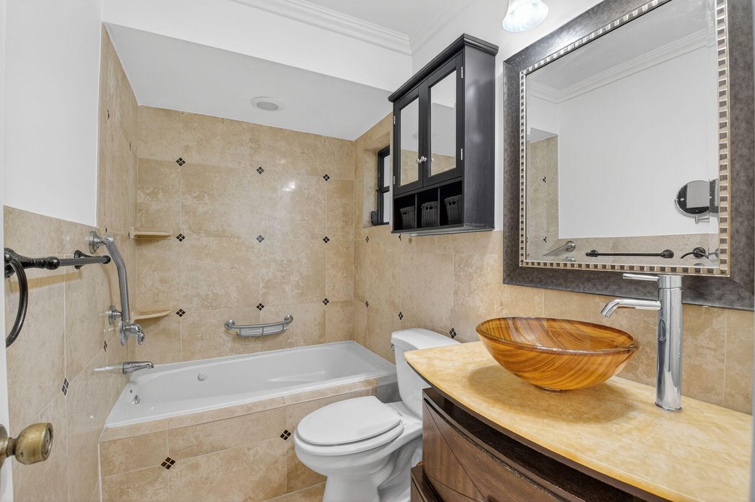 For Sale: $479,900 (2 beds, 2 baths, 1470 Square Feet)