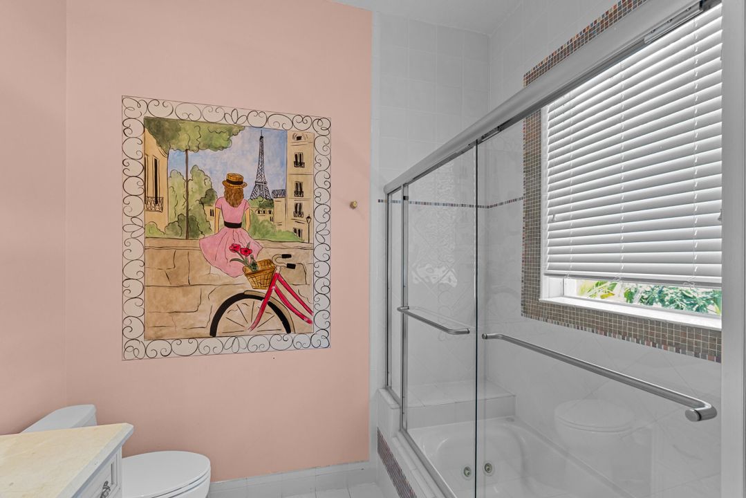 For Rent: $25,000 (5 beds, 6 baths, 6901 Square Feet)