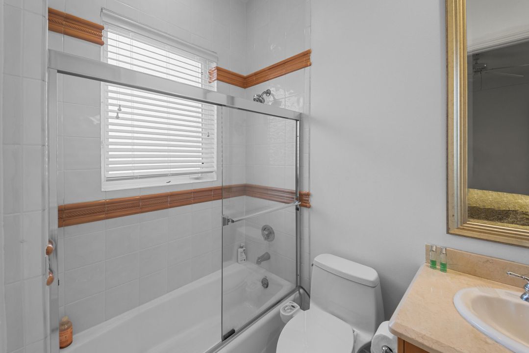 For Rent: $25,000 (5 beds, 6 baths, 6901 Square Feet)