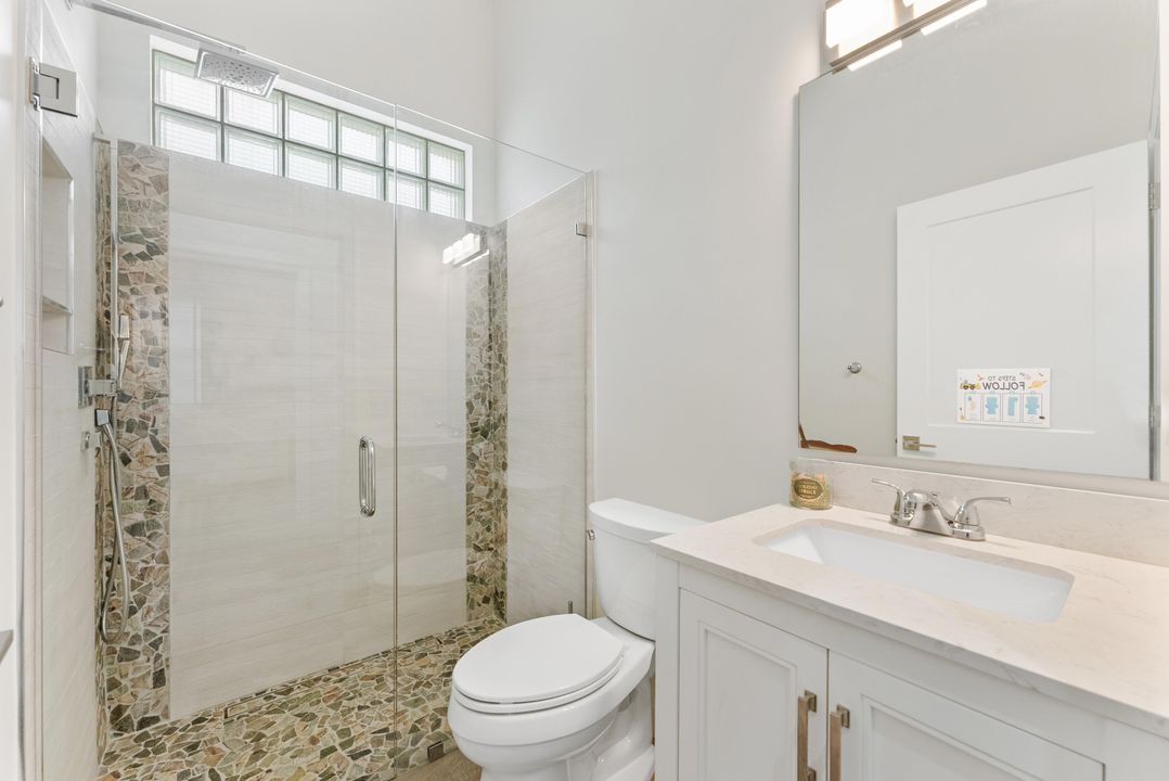 For Sale: $785,000 (3 beds, 3 baths, 1922 Square Feet)