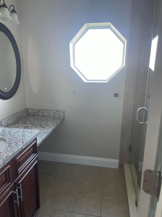 For Rent: $2,300 (3 beds, 2 baths, 1366 Square Feet)