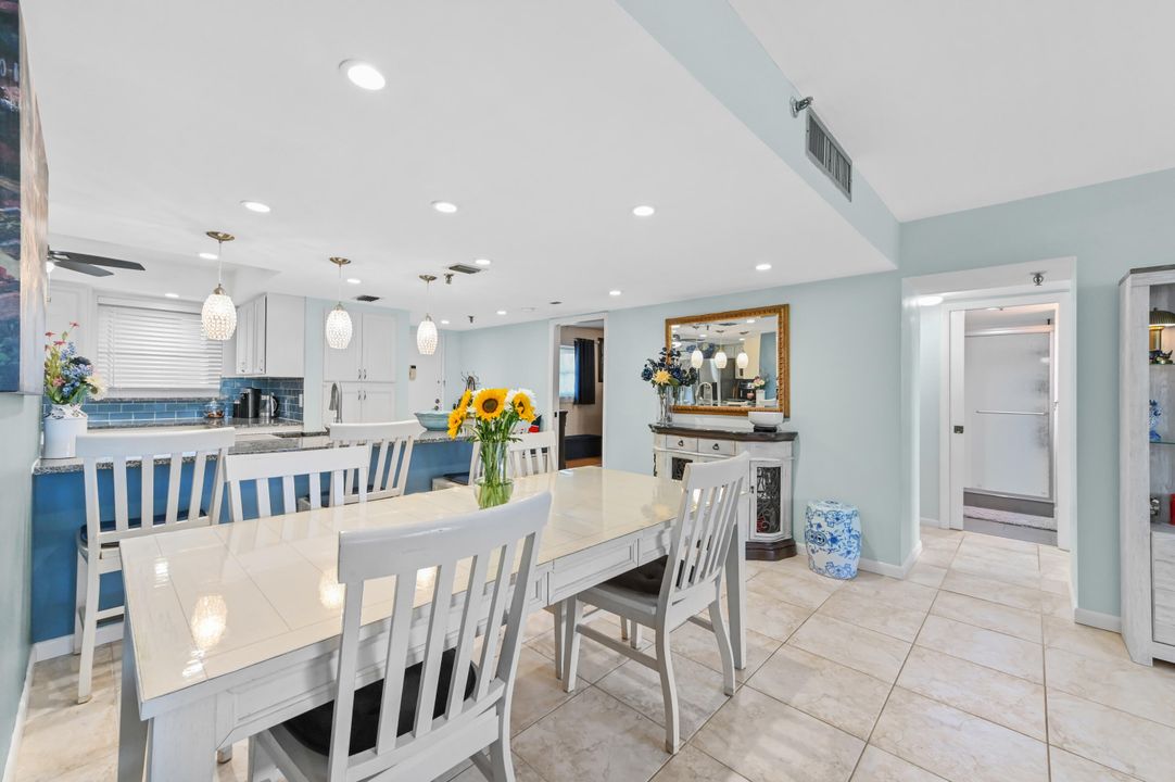 For Sale: $340,000 (3 beds, 2 baths, 1316 Square Feet)