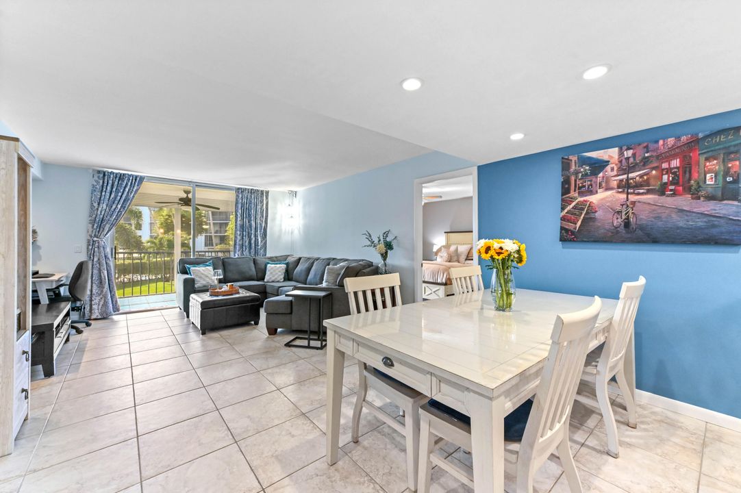 For Sale: $340,000 (3 beds, 2 baths, 1316 Square Feet)