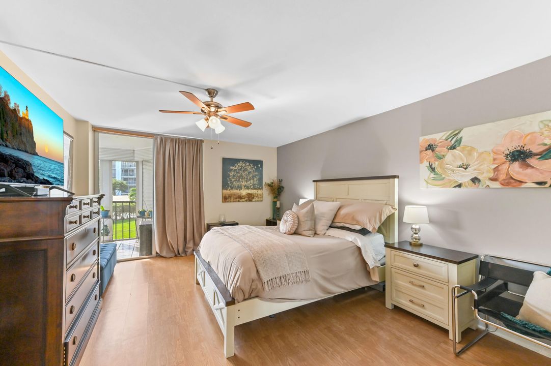 For Sale: $340,000 (3 beds, 2 baths, 1316 Square Feet)