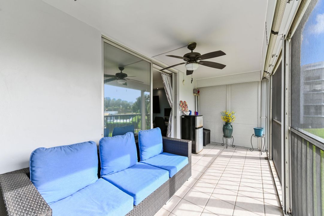 For Sale: $340,000 (3 beds, 2 baths, 1316 Square Feet)