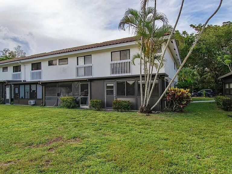 For Rent: $3,600 (3 beds, 2 baths, 1550 Square Feet)