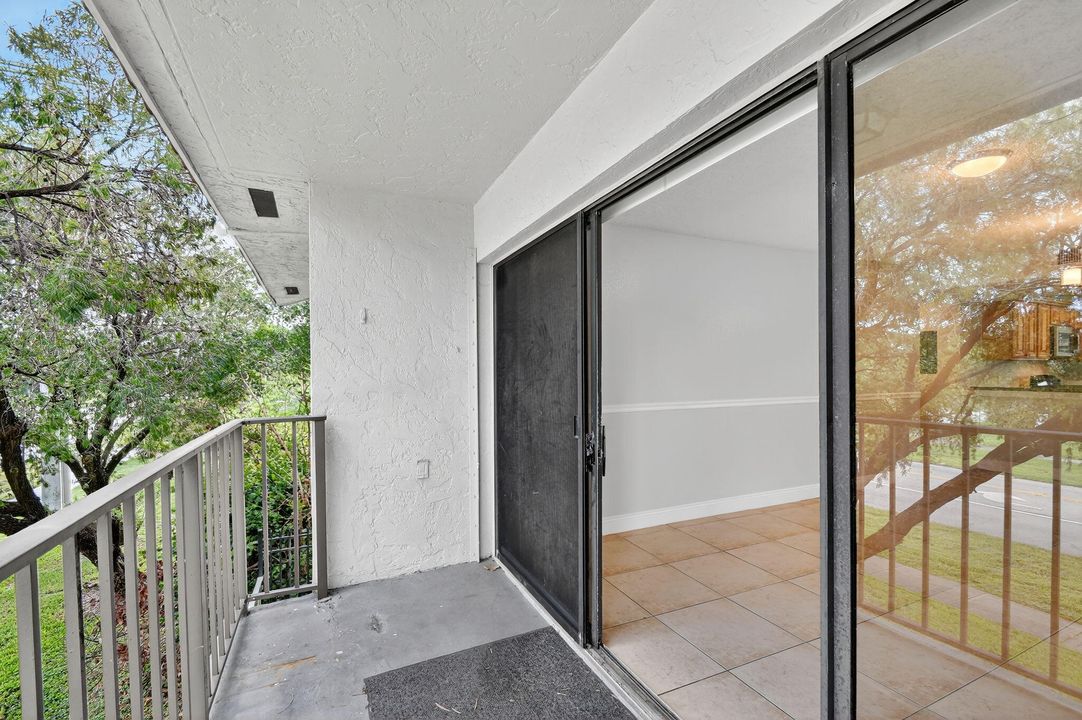 待售: $6,500,000 (0 贝兹, 0 浴室, 904 平方英尺)