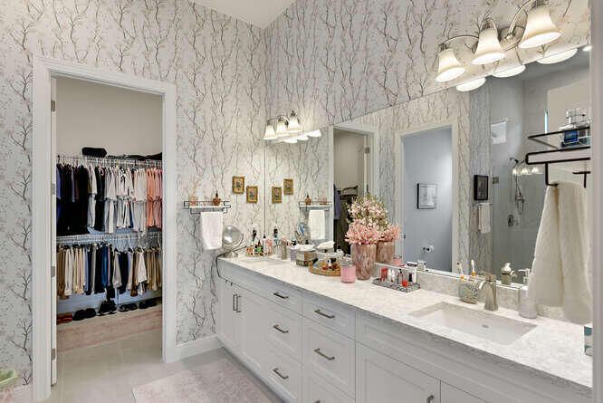 На продажу: $997,900 (3 спален, 3 ванн, 2554 Квадратных фут)