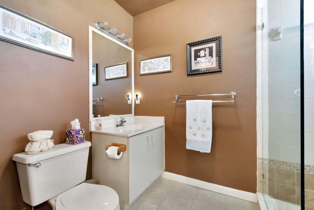 For Sale: $253,000 (3 beds, 2 baths, 1593 Square Feet)