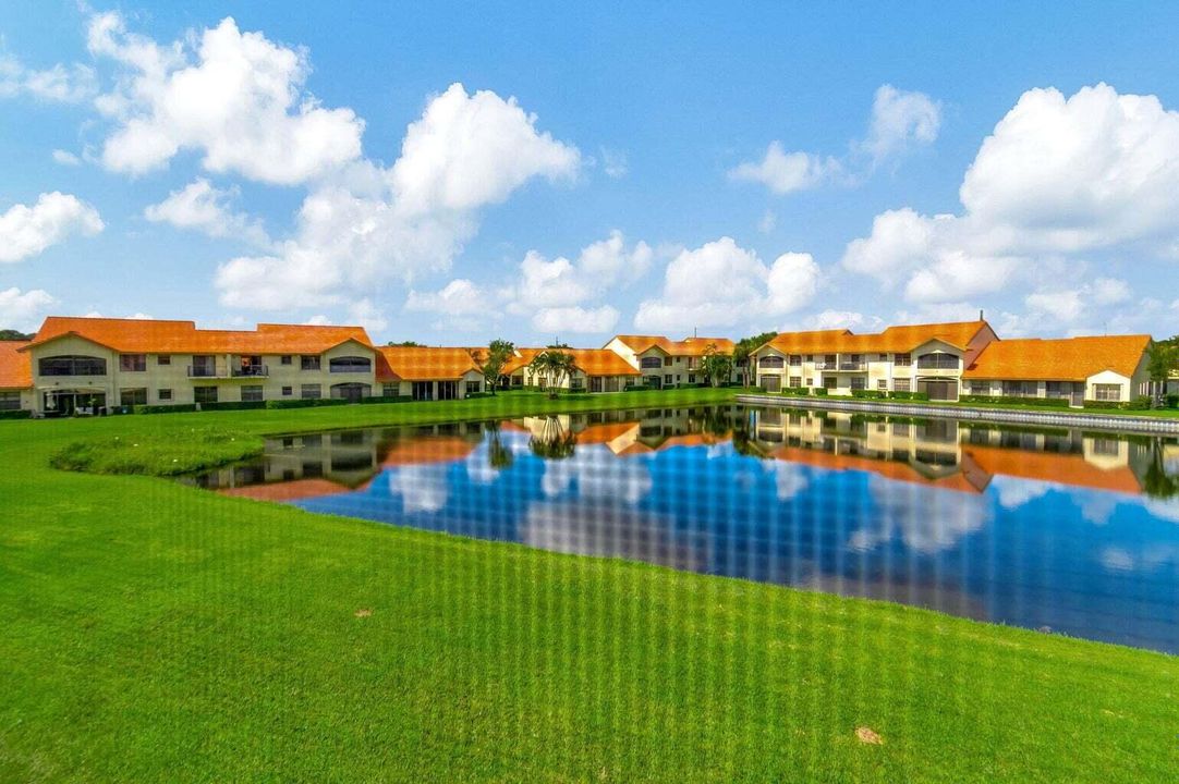 For Sale: $253,000 (3 beds, 2 baths, 1593 Square Feet)