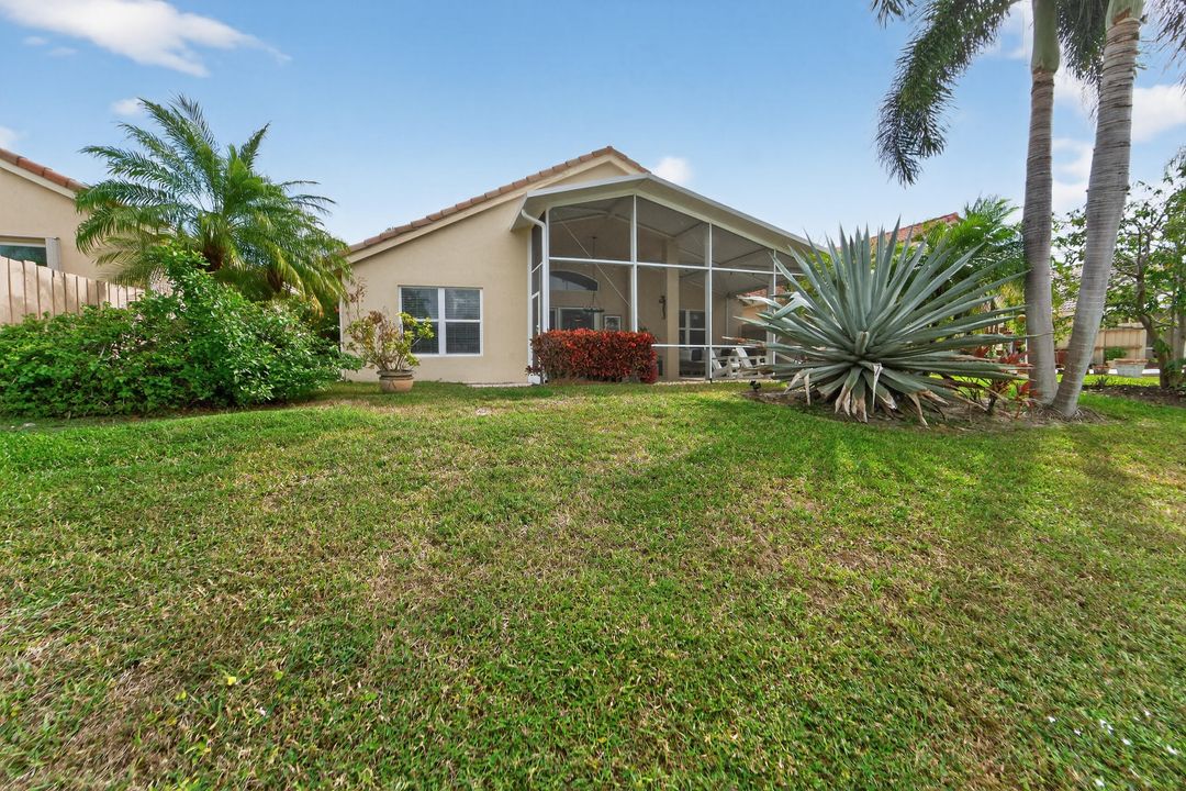 En Venta: $649,000 (3 camas, 2 baños, 1869 Pies cuadrados)