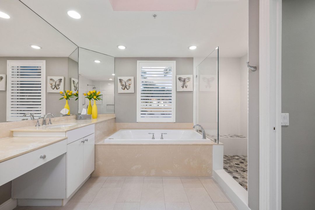 For Sale: $1,949,000 (3 beds, 2 baths, 2311 Square Feet)