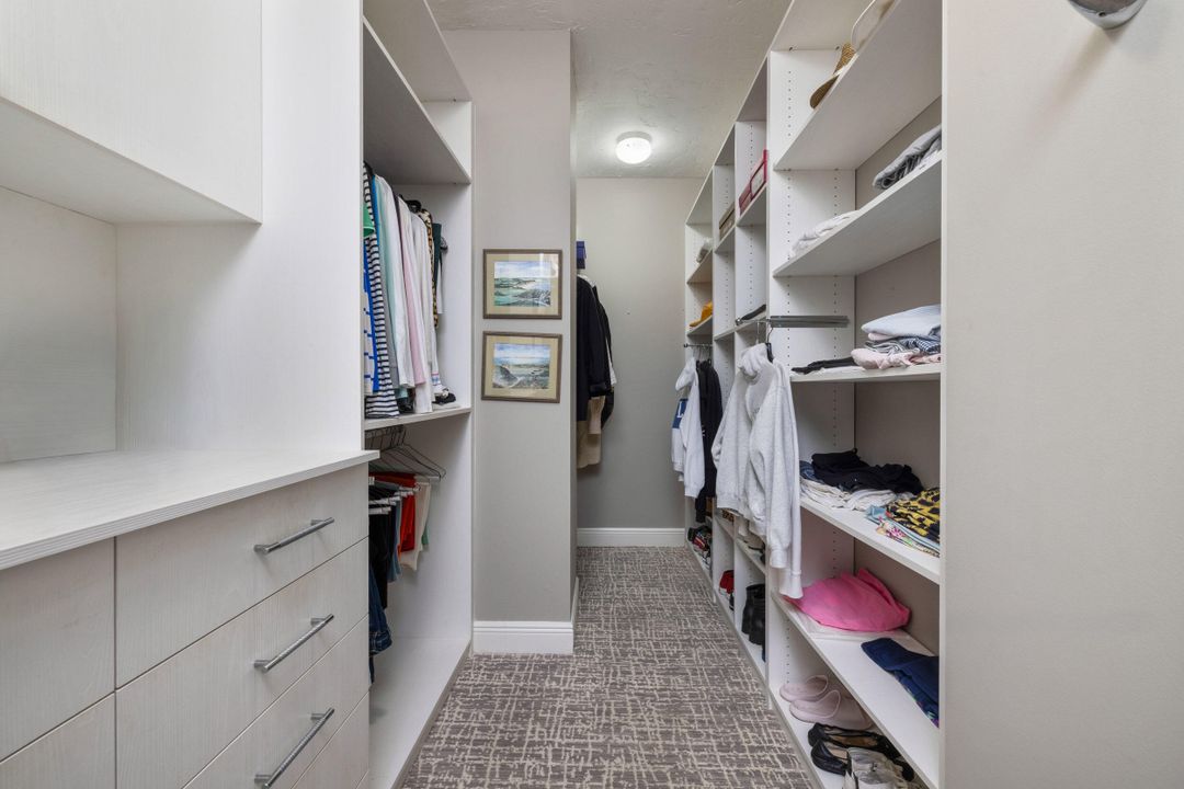 For Sale: $1,949,000 (3 beds, 2 baths, 2311 Square Feet)