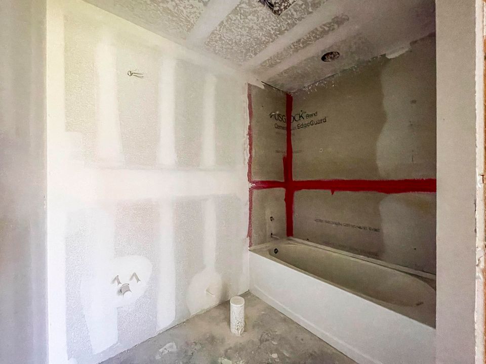 For Sale: $339,000 (3 beds, 2 baths, 1650 Square Feet)