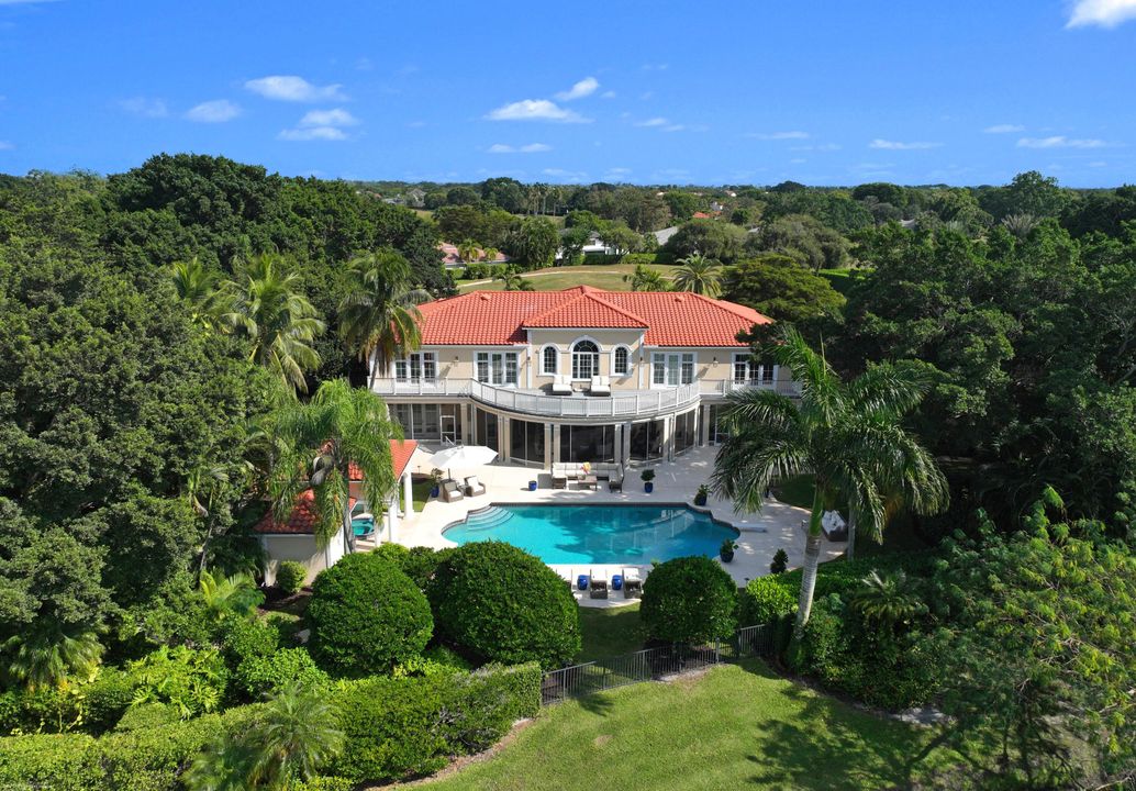 For Sale: $13,500,000 (11 beds, 13 baths, 9288 Square Feet)