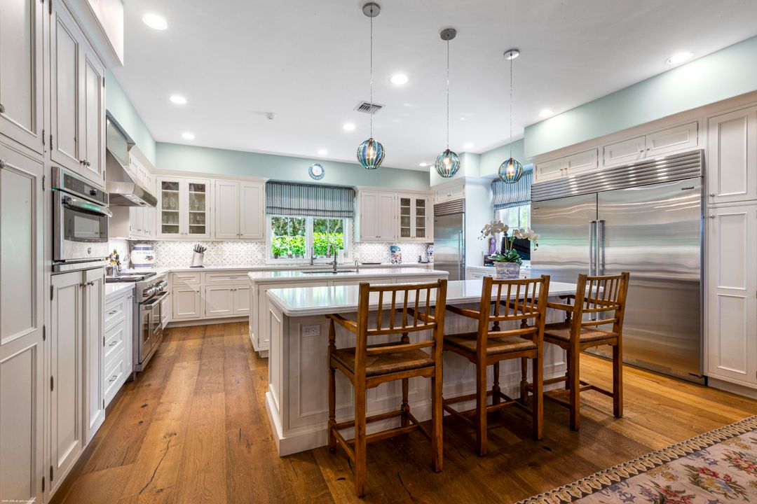 For Sale: $13,500,000 (11 beds, 13 baths, 9288 Square Feet)