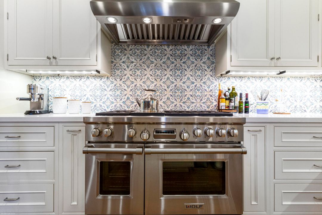 For Sale: $13,500,000 (11 beds, 13 baths, 9288 Square Feet)