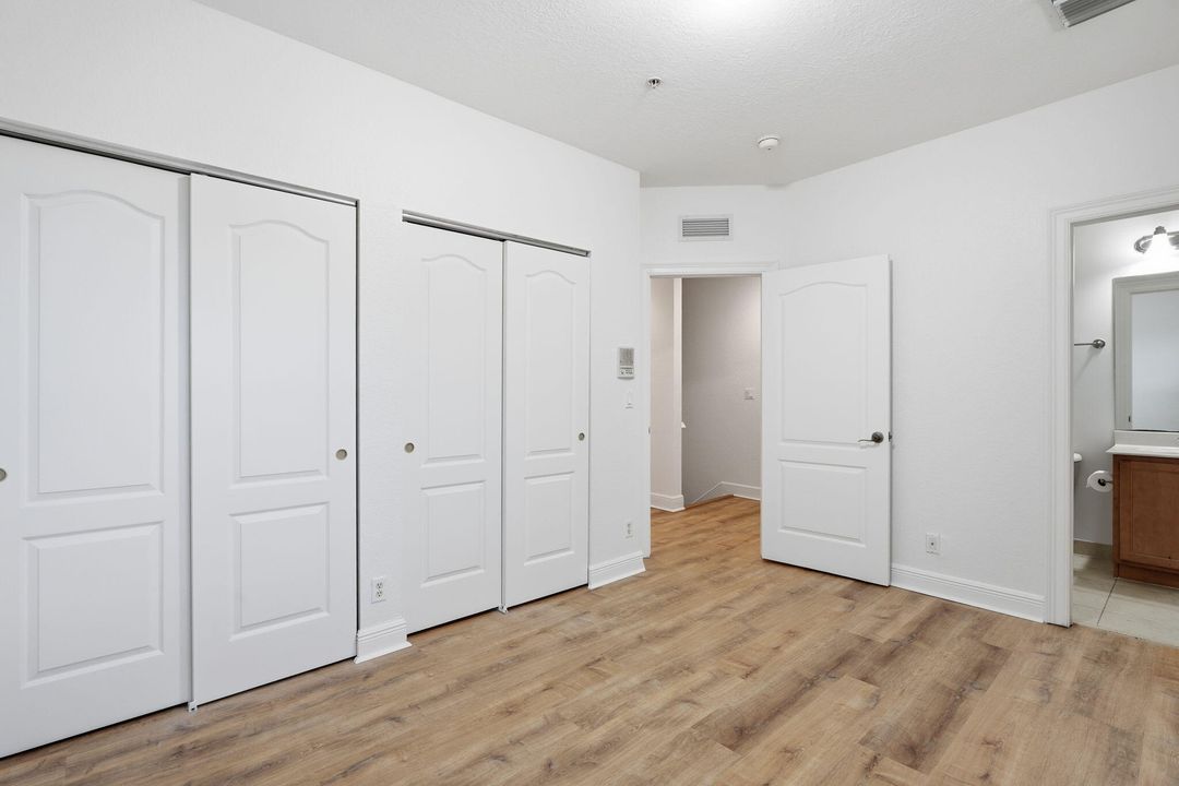 For Rent: $3,099 (3 beds, 3 baths, 1727 Square Feet)