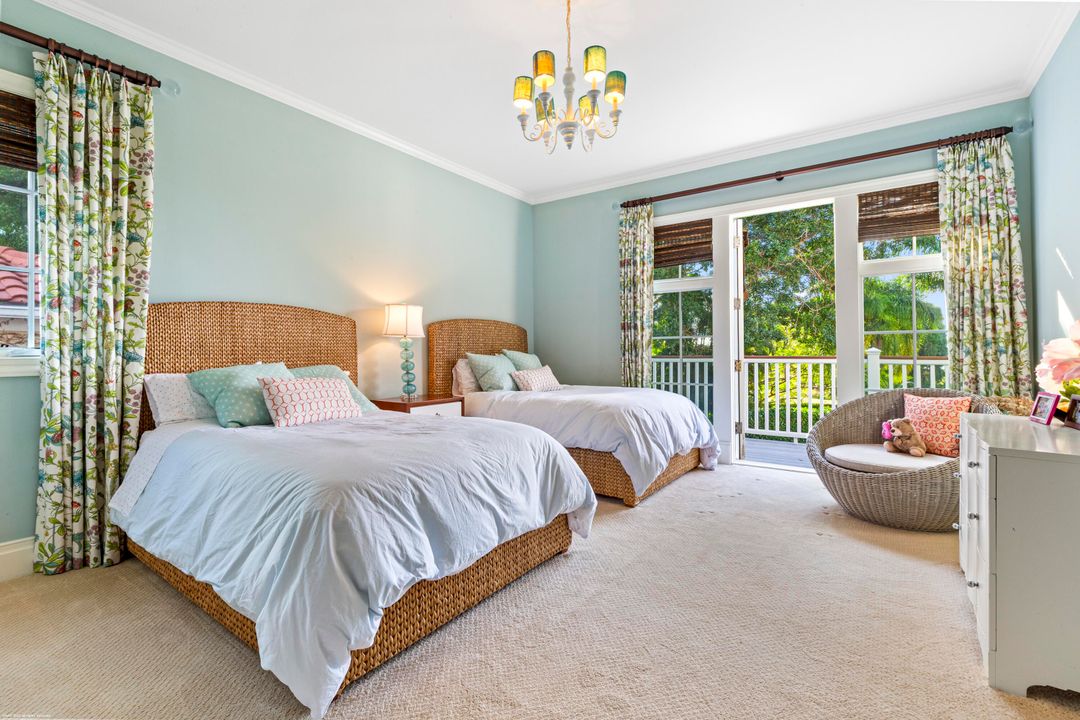 For Sale: $13,500,000 (11 beds, 13 baths, 9288 Square Feet)