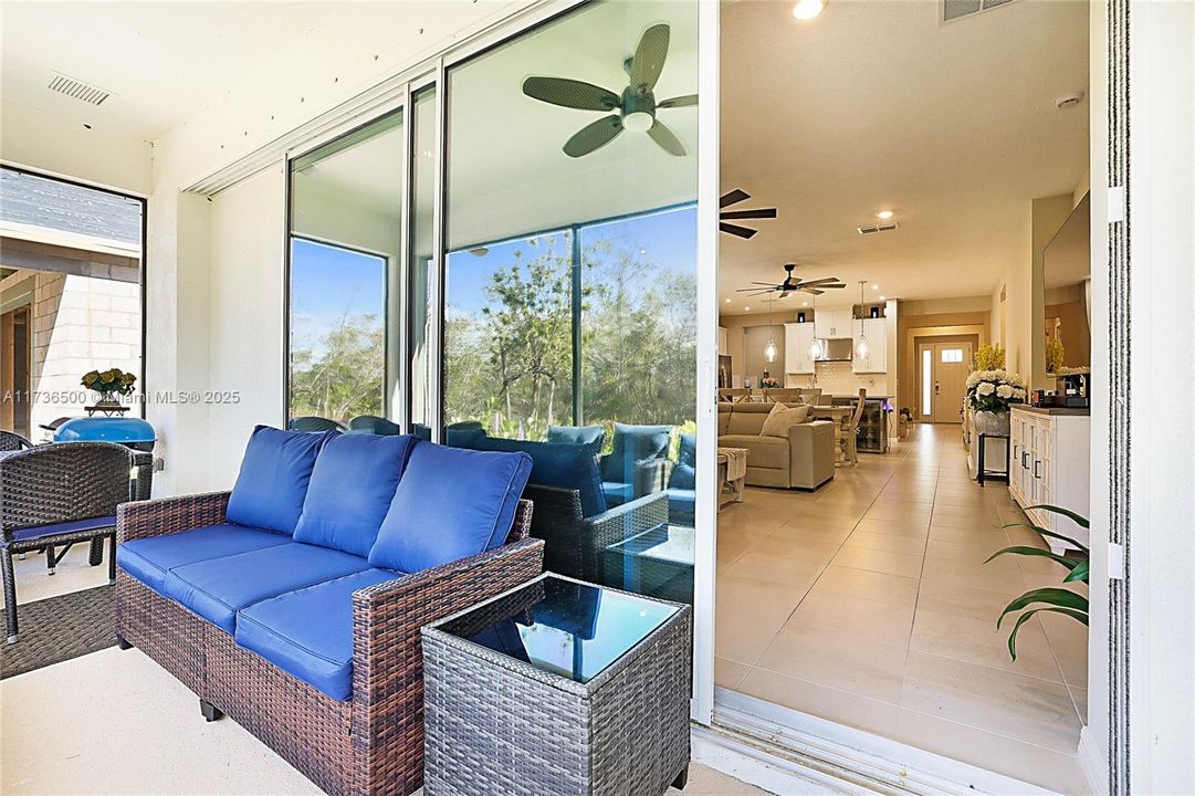 出租: $3,500 (4 贝兹, 3 浴室, 2394 平方英尺)