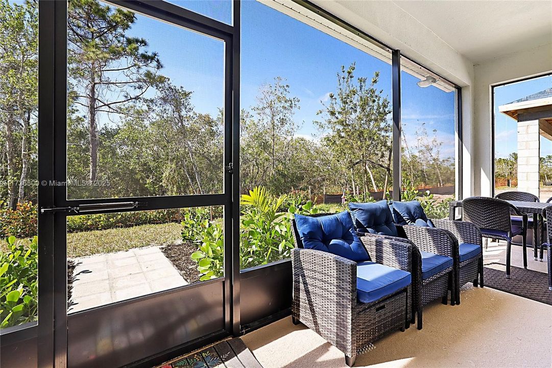 出租: $3,500 (4 贝兹, 3 浴室, 2394 平方英尺)