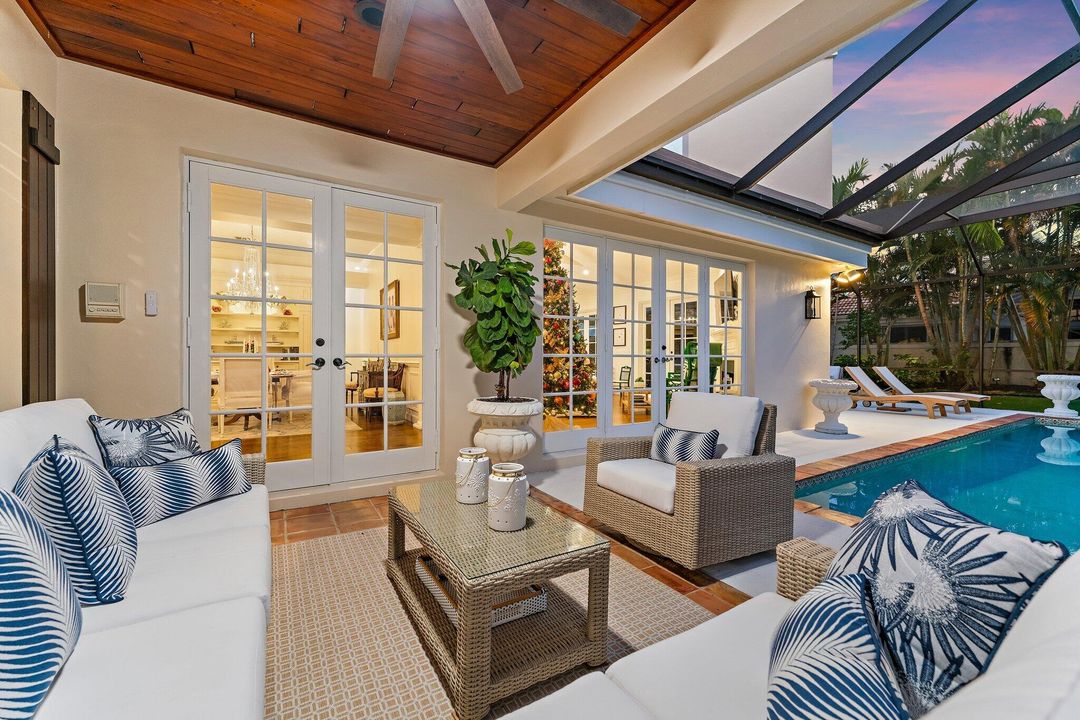 En Venta: $2,999,900 (3 camas, 3 baños, 2814 Pies cuadrados)