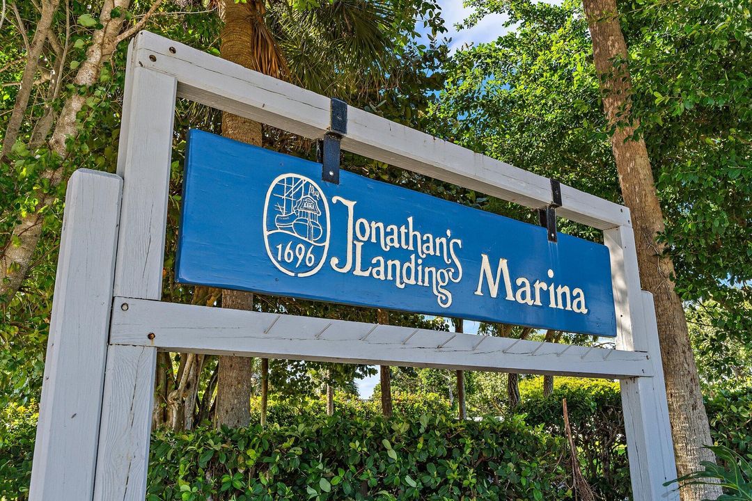 En Venta: $2,999,900 (3 camas, 3 baños, 2814 Pies cuadrados)