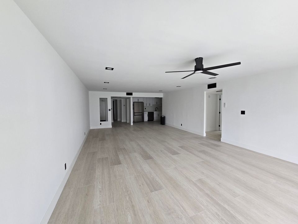 出租: $3,400 (3 贝兹, 2 浴室, 1716 平方英尺)