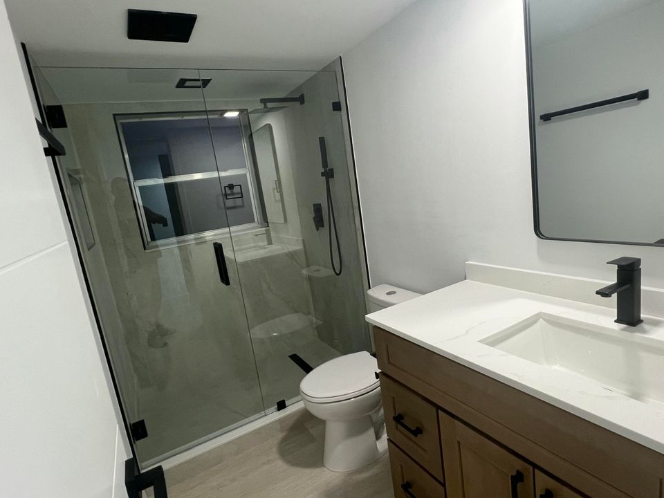 出租: $3,400 (3 贝兹, 2 浴室, 1716 平方英尺)