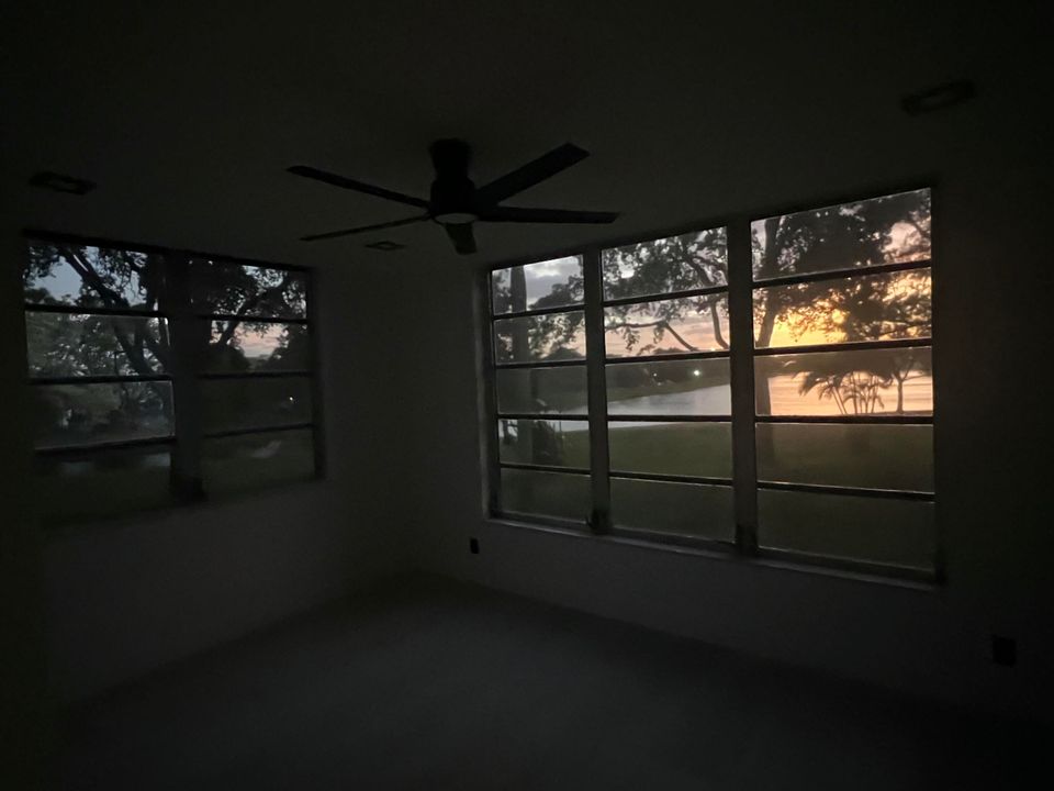 出租: $3,400 (3 贝兹, 2 浴室, 1716 平方英尺)