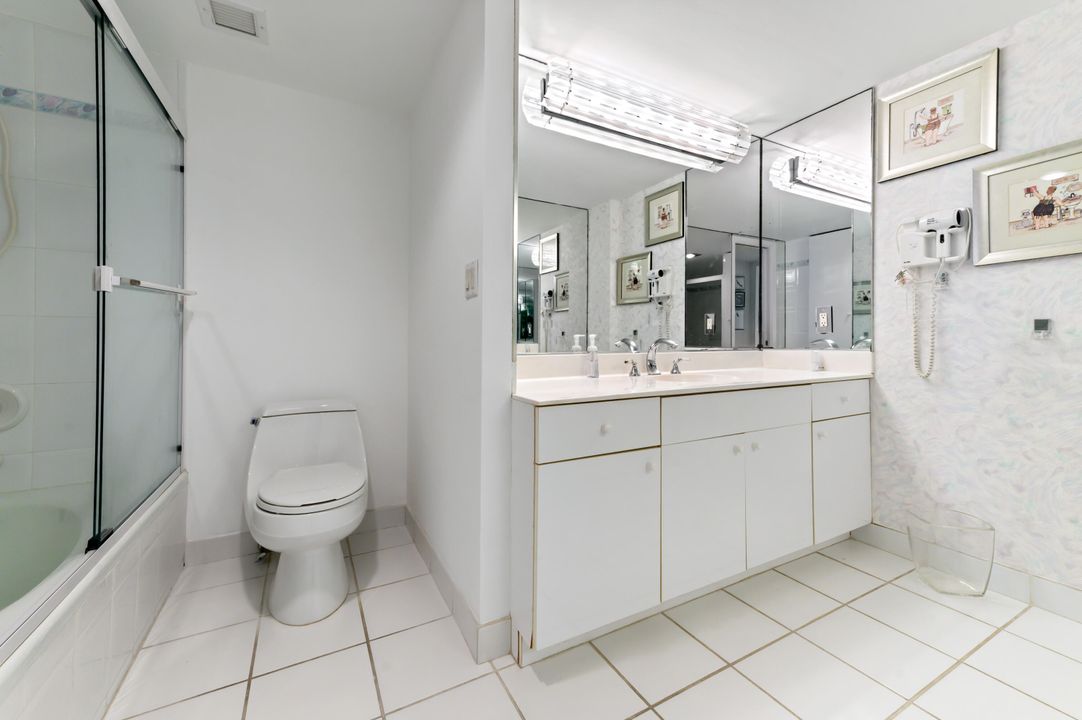 For Sale: $2,149,000 (3 beds, 2 baths, 2101 Square Feet)