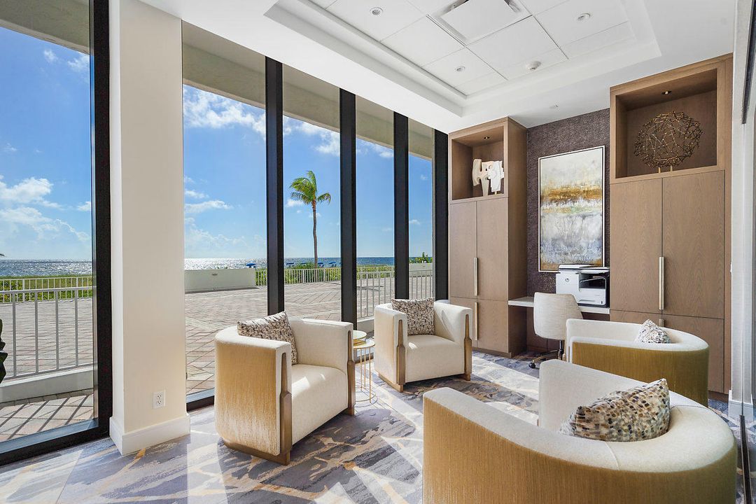 For Sale: $2,149,000 (3 beds, 2 baths, 2101 Square Feet)