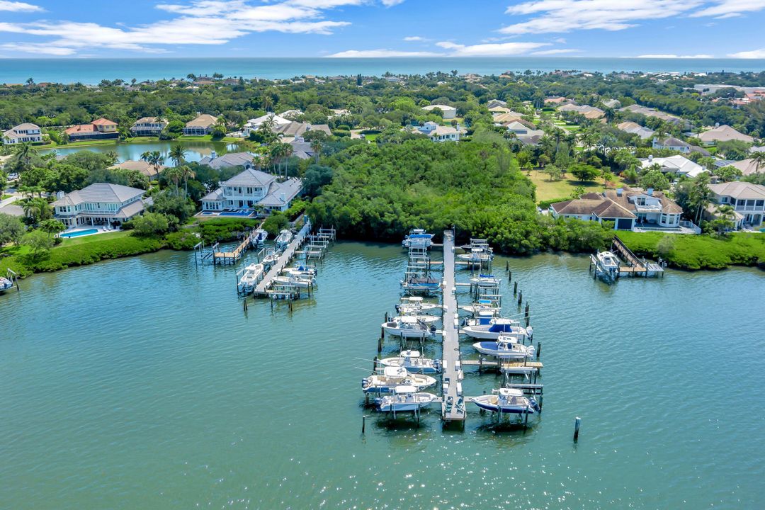 待售: $1,195,000 (4 贝兹, 3 浴室, 2536 平方英尺)