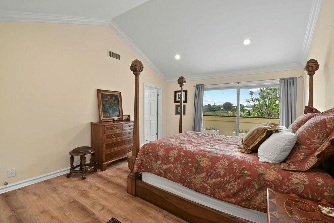 待售: $925,000 (2 贝兹, 2 浴室, 1928 平方英尺)