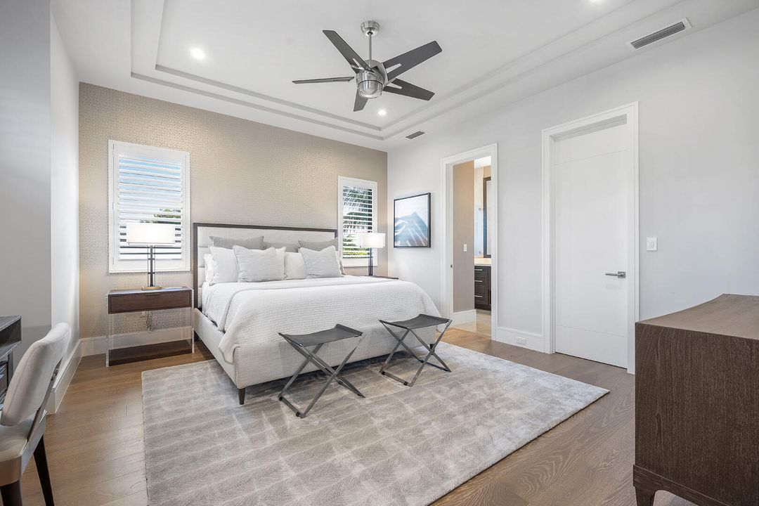 For Sale: $10,900,000 (5 beds, 6 baths, 7169 Square Feet)