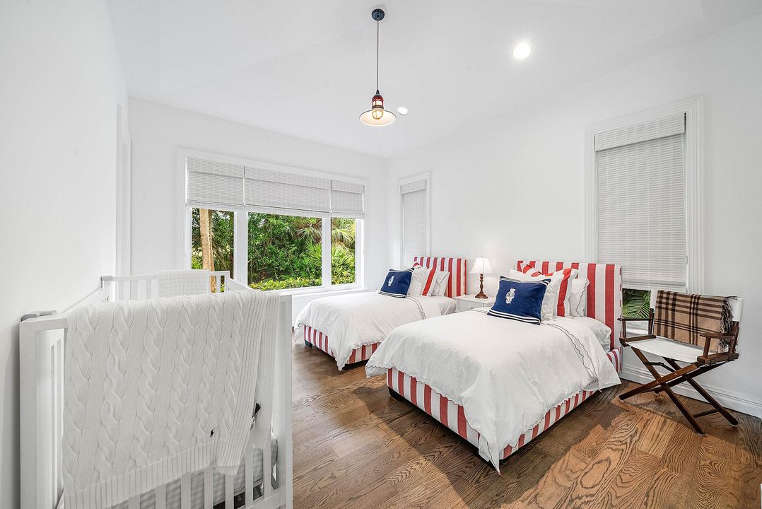 For Sale: $4,286,000 (4 beds, 4 baths, 4387 Square Feet)