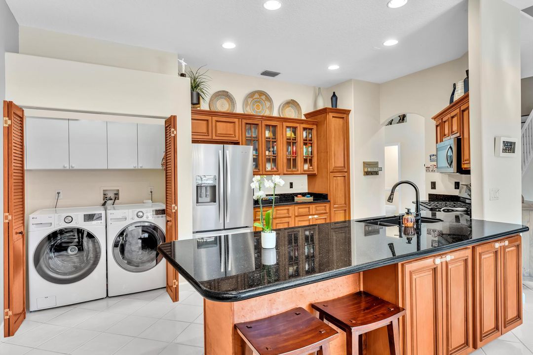 For Sale: $729,000 (4 beds, 3 baths, 2467 Square Feet)