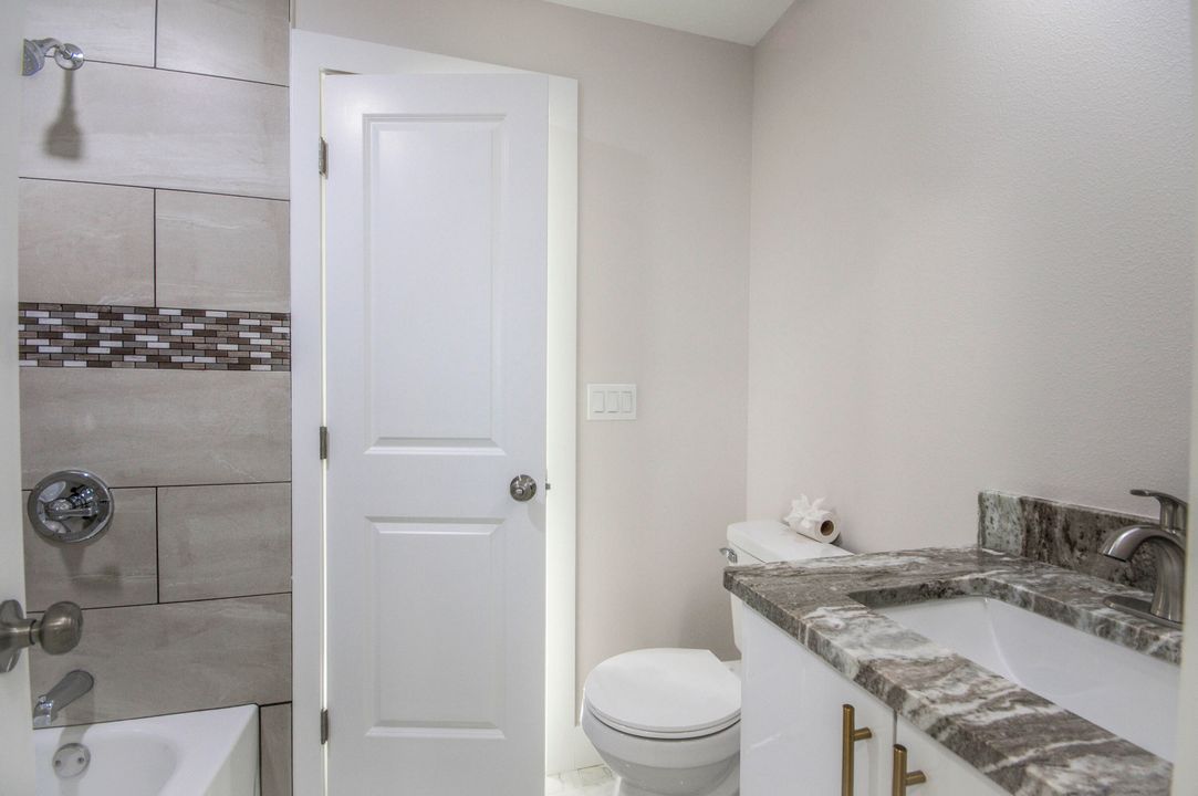 待售: $500,000 (4 贝兹, 2 浴室, 1440 平方英尺)