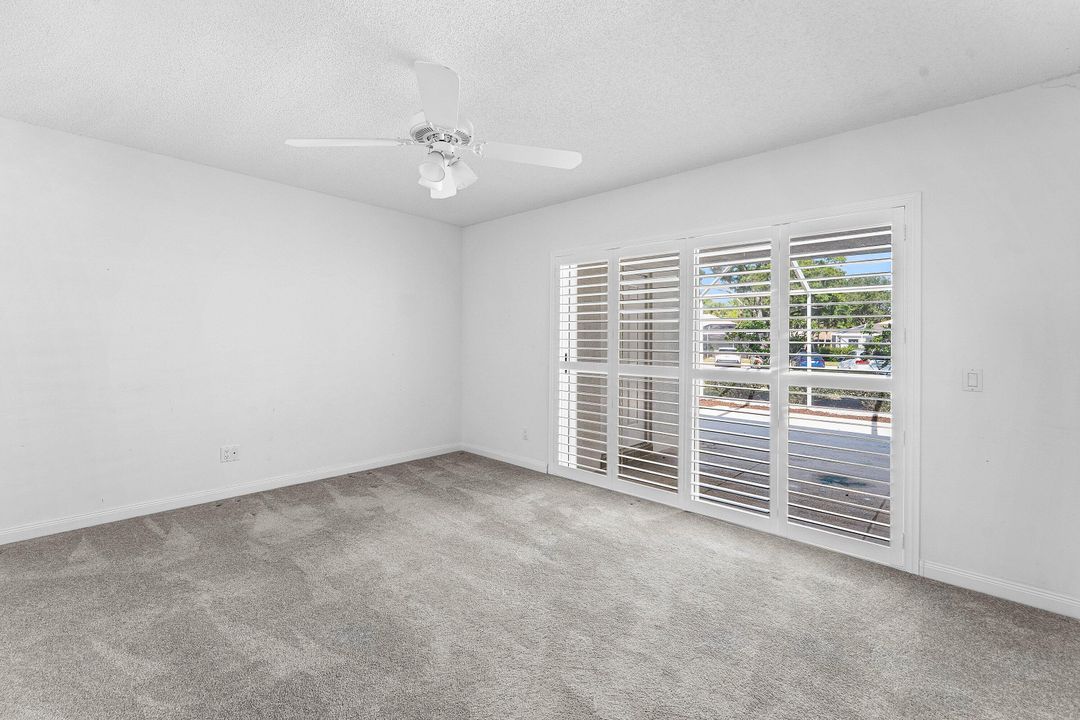 待售: $350,000 (2 贝兹, 2 浴室, 1152 平方英尺)