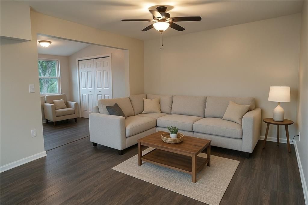 For Sale: $295,000 (3 beds, 1 baths, 624 Square Feet)