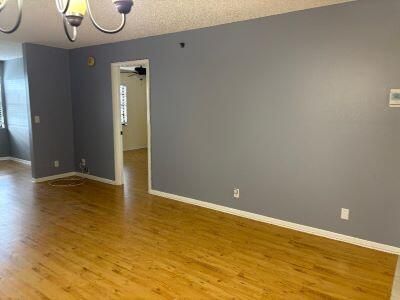For Sale: $145,000 (2 beds, 2 baths, 1020 Square Feet)