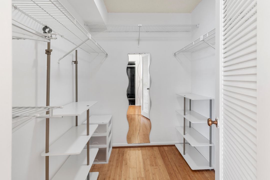 For Rent: $2,600 (2 beds, 2 baths, 1175 Square Feet)