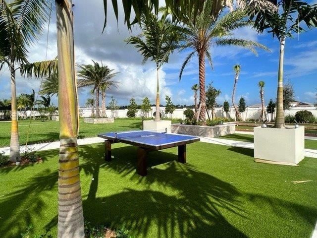 На продажу: $949,000 (3 спален, 2 ванн, 2372 Квадратных фут)