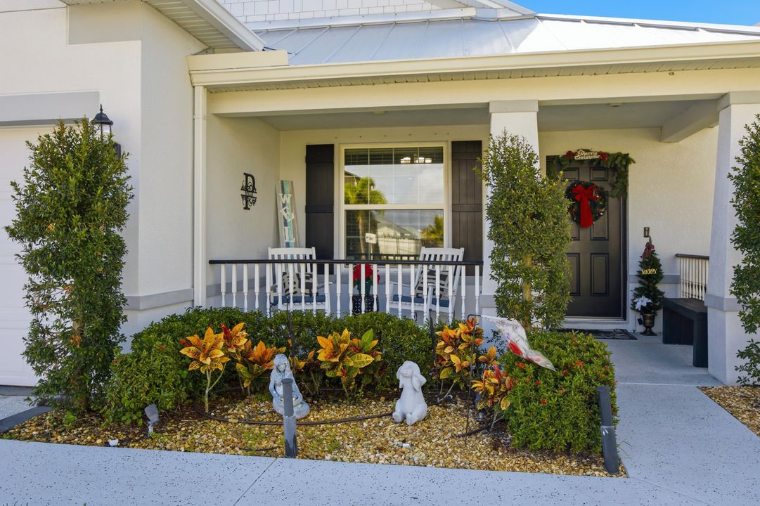 На продажу: $595,000 (4 спален, 3 ванн, 2466 Квадратных фут)