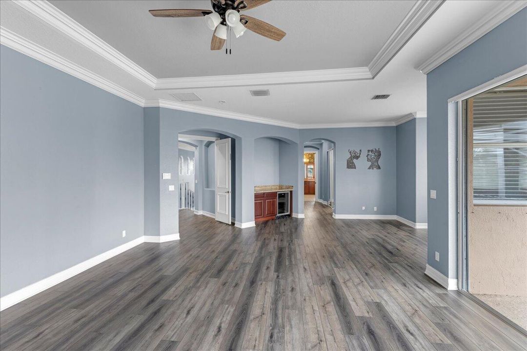 待售: $1,575,000 (4 贝兹, 5 浴室, 4904 平方英尺)